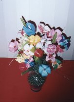 Give an origami flower bouquet that last forever!